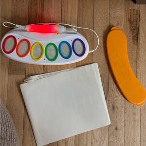 Crayola magic paint brush - mess free